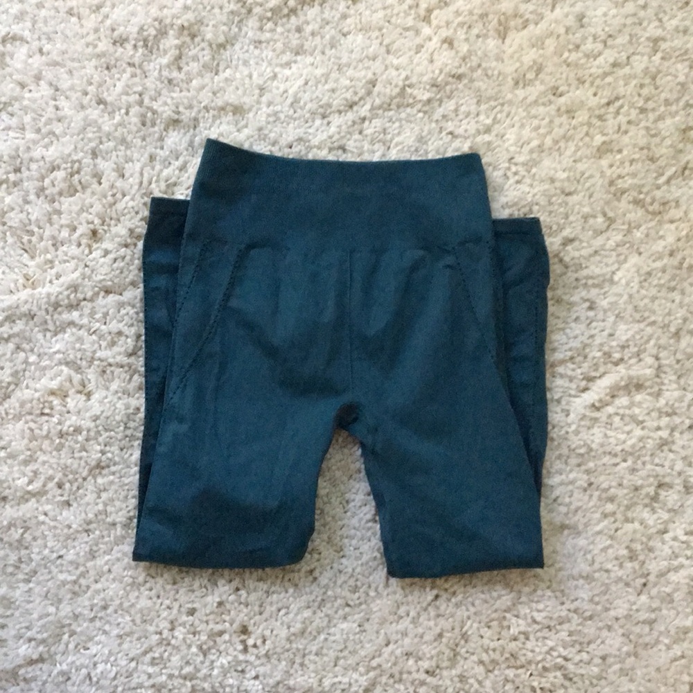 Fabletics Teal Crop Leggings (S)